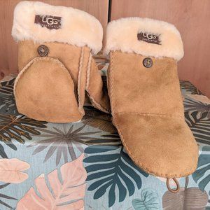 UGG Tan Leather Flip Mittens WORN ONCE